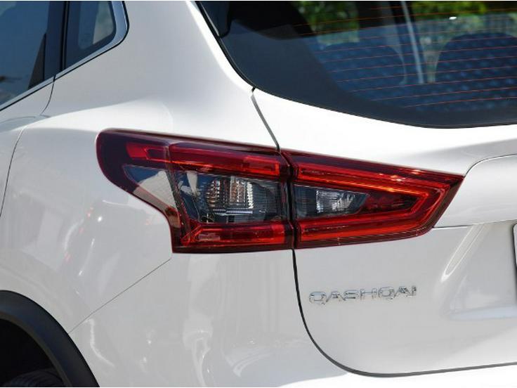 Compatible Taillight Assembly for 2019 Qashqai - Rear Turn Signal and Brake Light