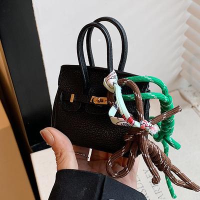 Fashion Bag Women's New Versatile Decorative Handbag