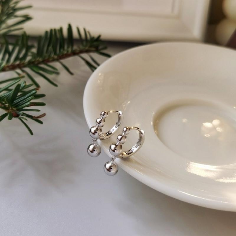 2pcs Round Bead Earrings for Women, Featuring a Unique And Elegant Geometric Design, Perfect for Everyday Wear And Special Occasions Like Holidays