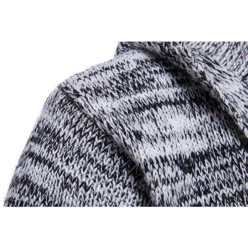 Herren Strickjacke mit Kapuze Dicker Pullover Winter Neuer Pullover zum Tragen eines warmen Freizeitmantels Schlanker bequemer modischer schwarzer Mantel