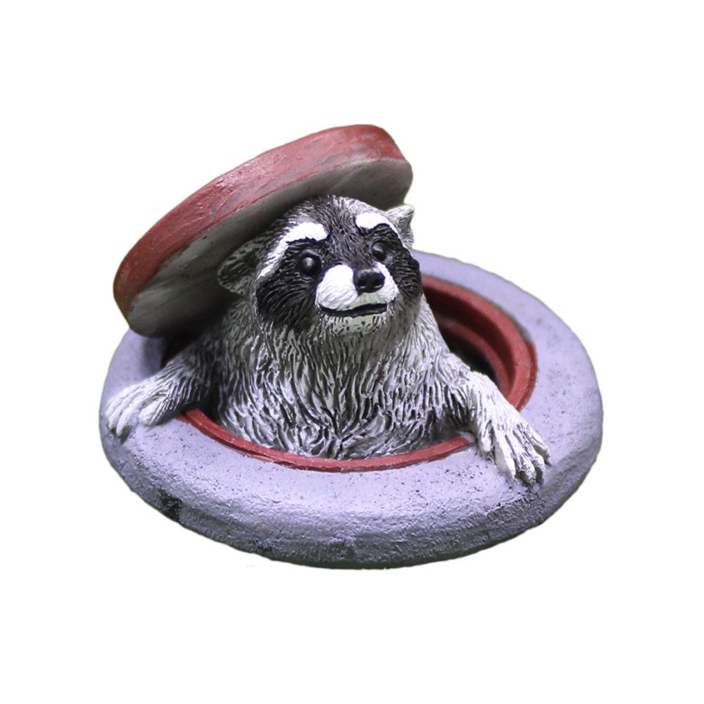 

Miniature Raccoon Figurines Patio Raccoon Manhole Cover Decor Raccoon Outdoor Statue Decoration Raccoon Resin Sculpture Ornament светло-серый