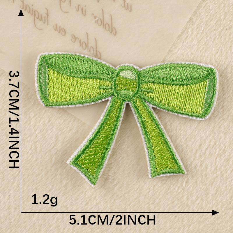 Originale kleine Mädchen Schleifen Stickerei Aufkleber: Selbstklebende Bekleidungs-, Handbuch-, Schuh- und Aufnäher-Accessoires
