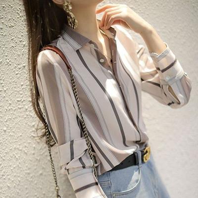 Vertikal gestreiftes Hemd Damen Frühling und Sommer Design Lässiges lockeres Hemd