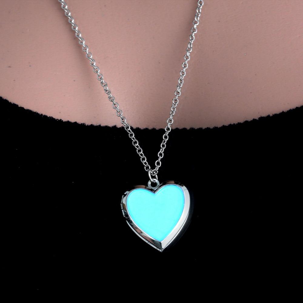 Vintage Glowing Blue Light Heart Pendant Necklace Glow in the dark Couple Necklace for Women Men Birthday Jewelry Lovers Gift