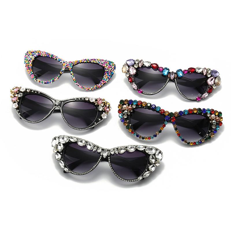Luxury Diamond Cat Eye Sunglasses Women Vintage Designer Trendy Big Frame Crystal Rhinestone Sun Glass