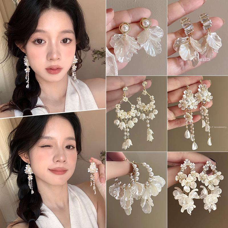 2025 White Chiffon Flower High-End Fairy Stud Earrings for Big Round Faces