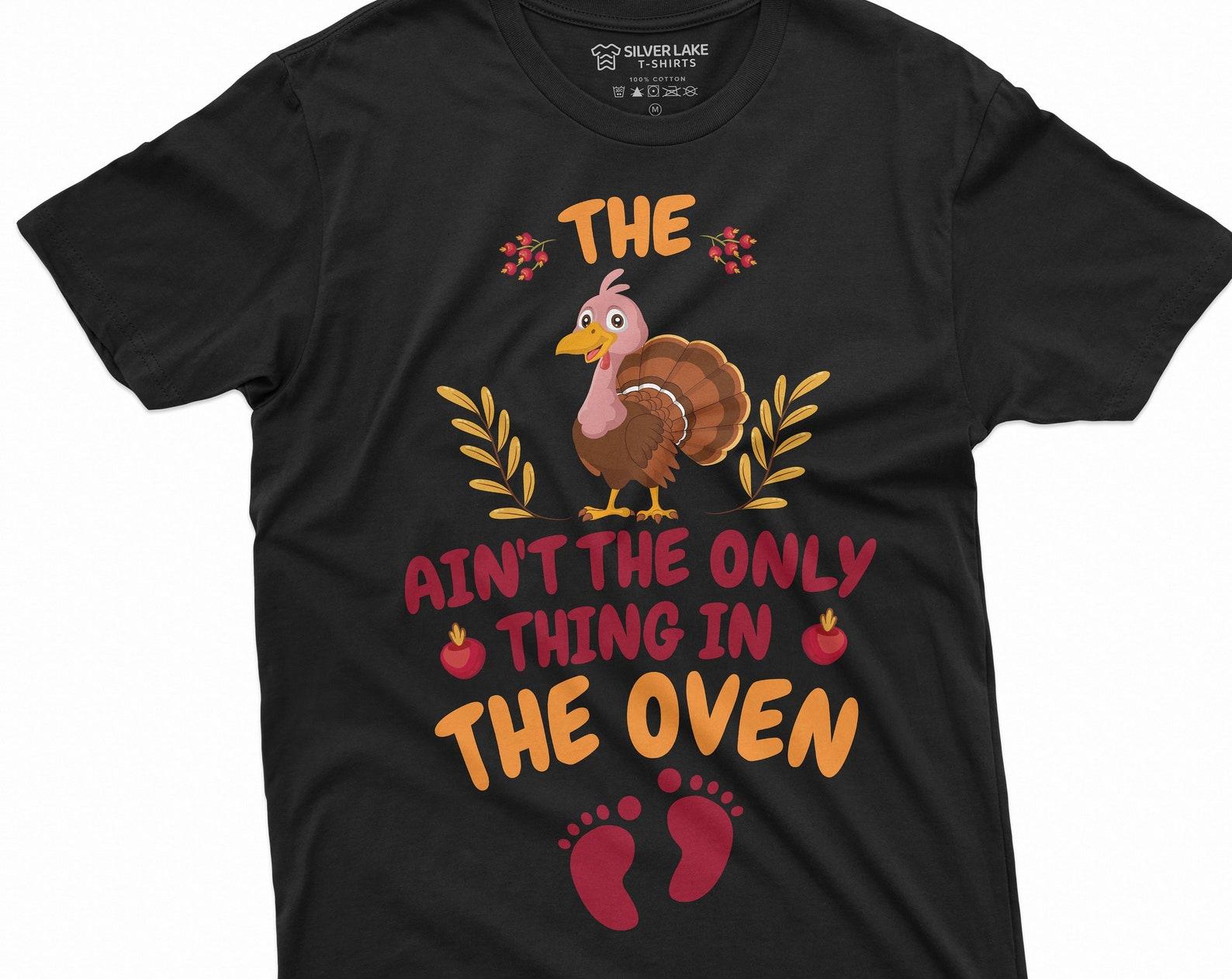 Thanksgiving Pregnancy Announcement T-shirt new baby expecting mom Tee Shirt Unisex Womens Tee maternity T-shirt M