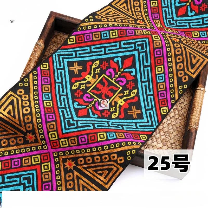 20 cm x 700 cm Hmong Stickerei Spitze Zubehör Miao Nationalität Kleidung Band Brokat Muster Tisch Flagge Wand Hängen Stoff