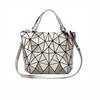 WTEMPO Creative Geometric Diamond Handbags Bucket Women Luminous Přenosné jednoramenní Messenger Bags