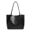 Woven Tote Bag for Women 2025 New Casual Versatile Fashion Large Capacity Commuting Casual Shoulder Bag