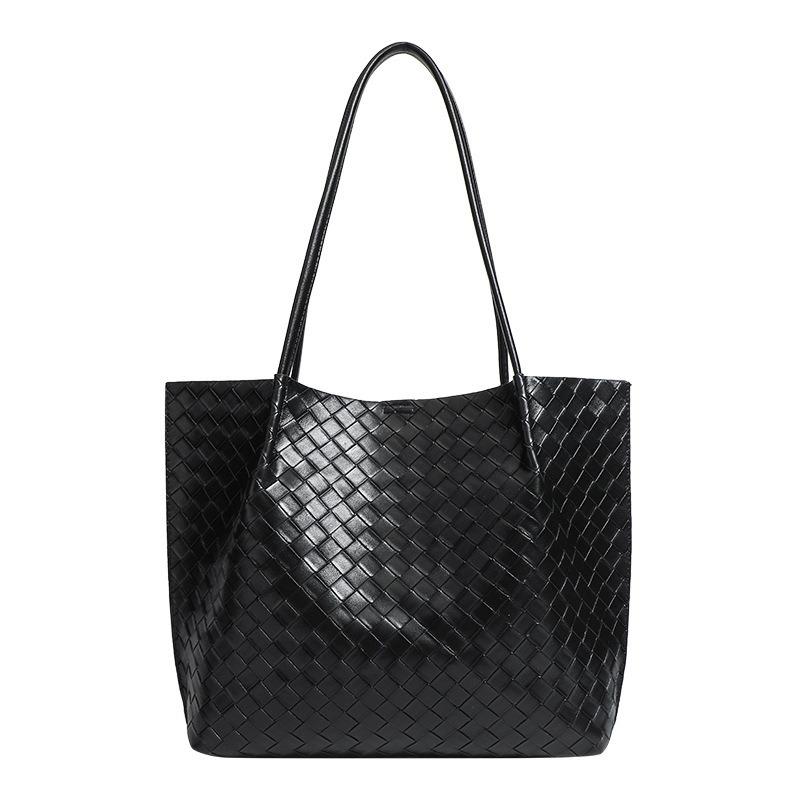 Woven Tote Bag for Women 2025 New Casual Versatile Fashion Large Capacity Commuting Casual Shoulder Bag