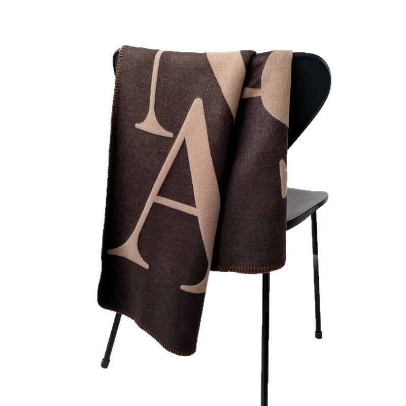 High-end wool shawl scarf autumn and winter fashion light luxury letter high-end scarf cape 180 thickened warm shawl