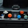 Universum-Planeten-Form Astronaut Auto-Lufterfrischer Auto-Klimaanlage Steckdose Parfüm Clip Parfüm Auto Dekoration Ornamente