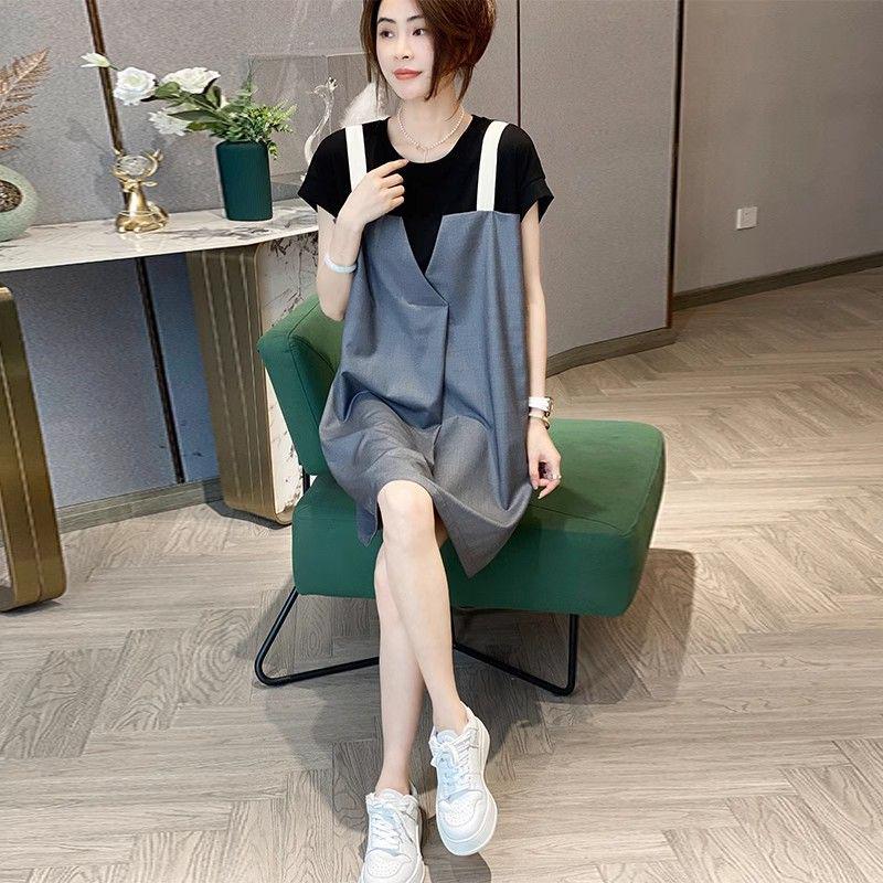 

Plus Size Two-Piece Suspender Patchwork Dress - Women s Summer Loose Mid-Length Skirt L for 40-60 kg