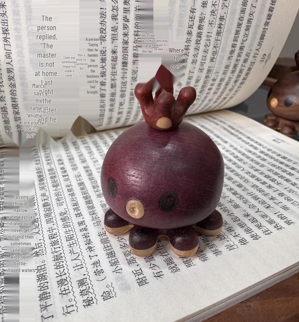 Boxwood Hand-carved Pikachu & Gengar Sandalwood Desk Ornament Gift