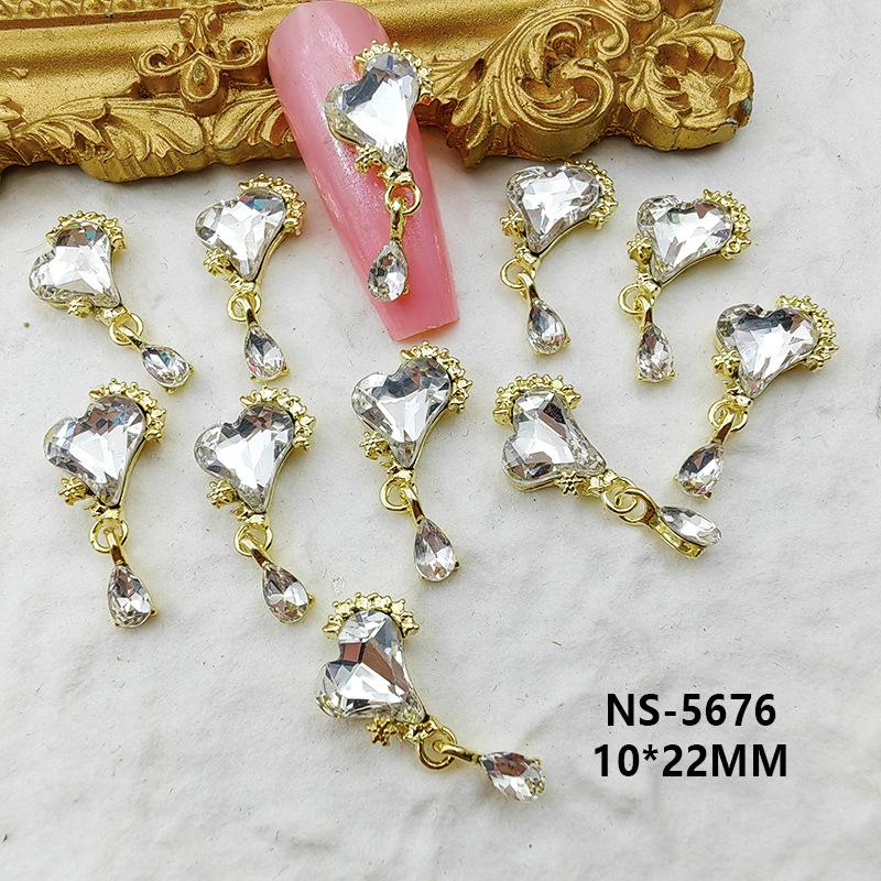 Nail Art Tassel Heart Rhinestone Pendants and Stickers
