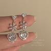 Sweet and cool girl~ Light luxury high-end butterfly earrings New year's trendy cold wind sweet stud earrings and ear jewelry