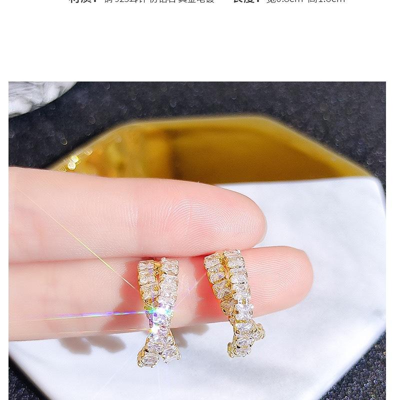 Korean niche design zircon stud earrings women s high-end sense earrings exquisite tide Internet celebrity French earrings versatile in 925 silver