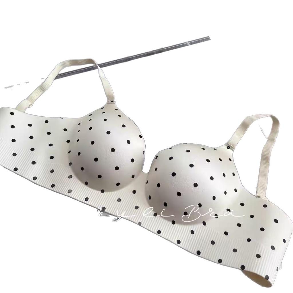 Polka Dot Comic Chest Cm Thickened Smooth and Seamless Female Showing Big Gathering and Closing Breast Bra Cover