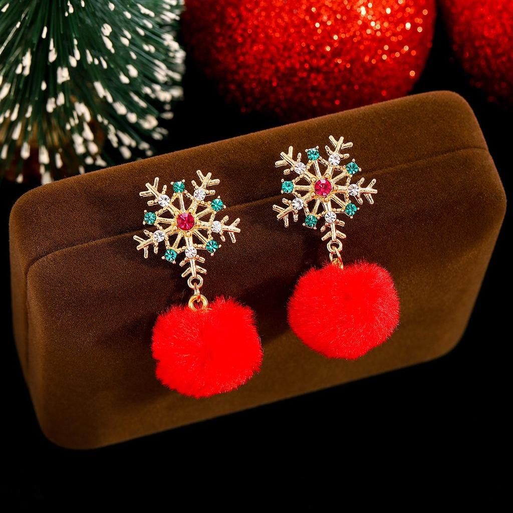 Festliche Schneeflocken-Ohrringe mit eingelegten Diamanten & Pompon-Anhänger