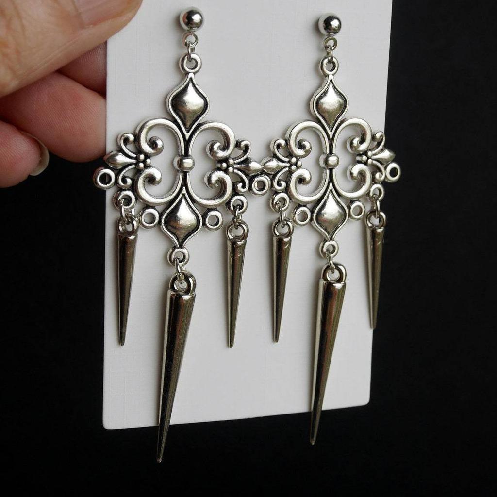 Silver Gothic Filigree Earrings