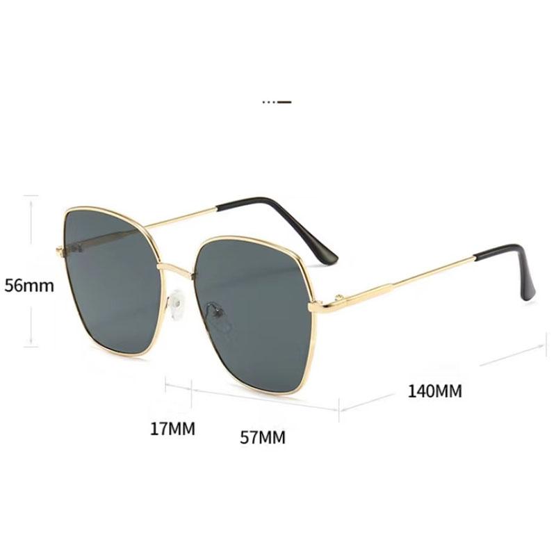 New Small Square Sunglasses Women Gradient Transparent UV400 Sun Glasses Fashion Outdoor Travel Eyewear