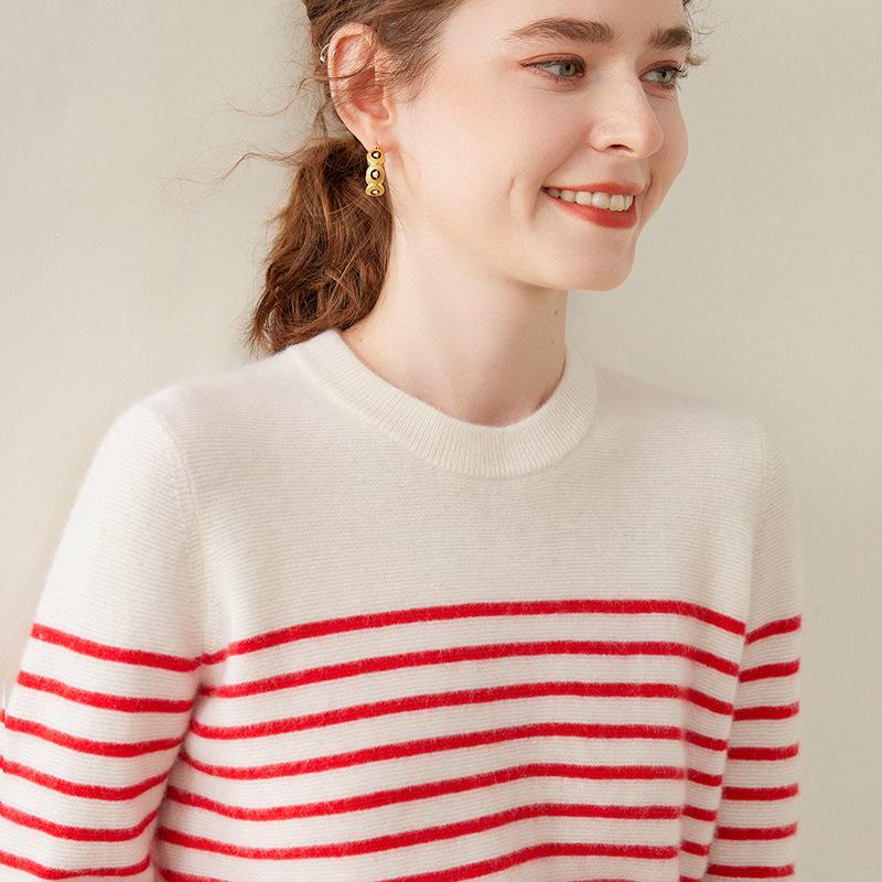 Women's Black & White Striped Round Neck Cashmere Sweater - New Autumn/Winter Style, Long-Sleeved, Color-Block Knit, Regular Fit.