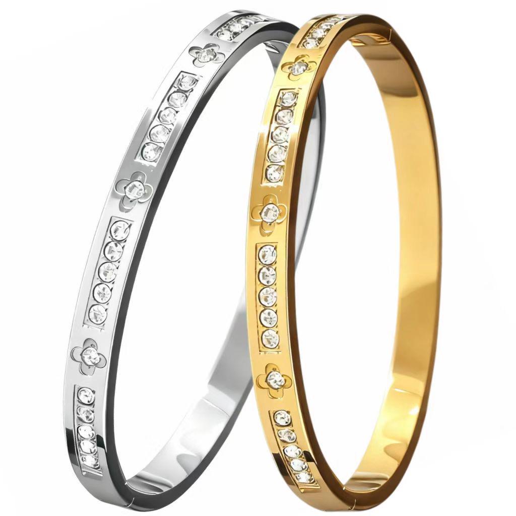 Exquisite Women's Gold-Plated Titanium Steel Bracelet
