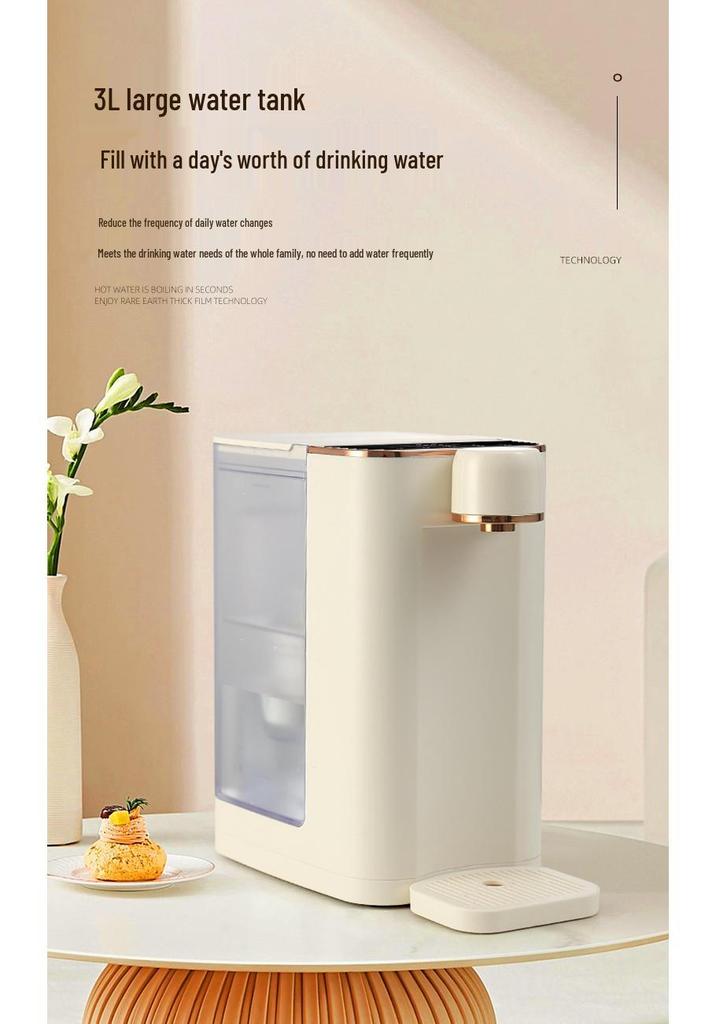 Mini Distributeur d'Eau Chaude Instantanée Intelligent: Purificateur d'eau de bureau portable avec chauffage rapide en 3 secondes, machine à boire directe 110V