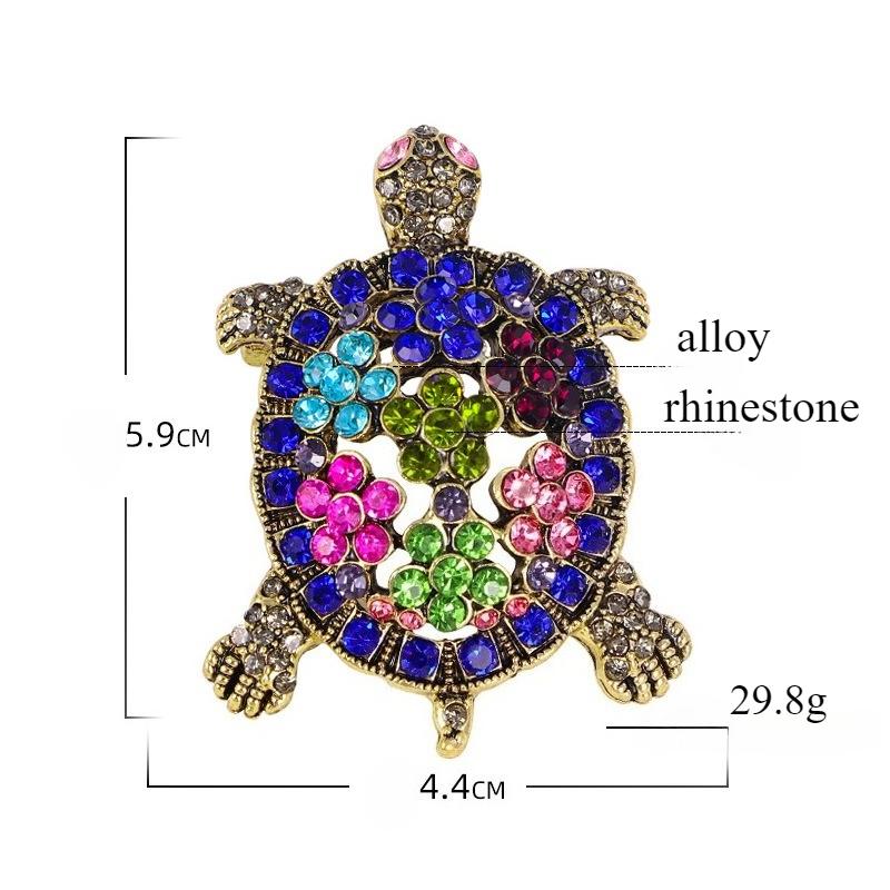 Fashionable personalized retro crystal rhinestone turtle brooch, alloy inlaid with diamonds, animal chest flower female brooch, turtle chest flower