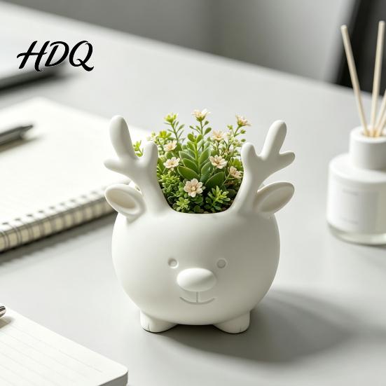 Ceramic Style Vase 3D Printed Reindeer Succulents Planter Pot for Indoor Plants Decorative Desktop Modern Art Sculpture Organizer Christmas
