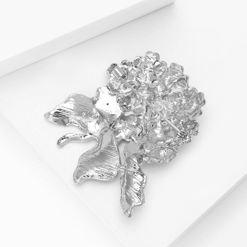 Elegant Hydrangea Enamel Flower Brooch For Women Alloy Jewelry Accessory Gift