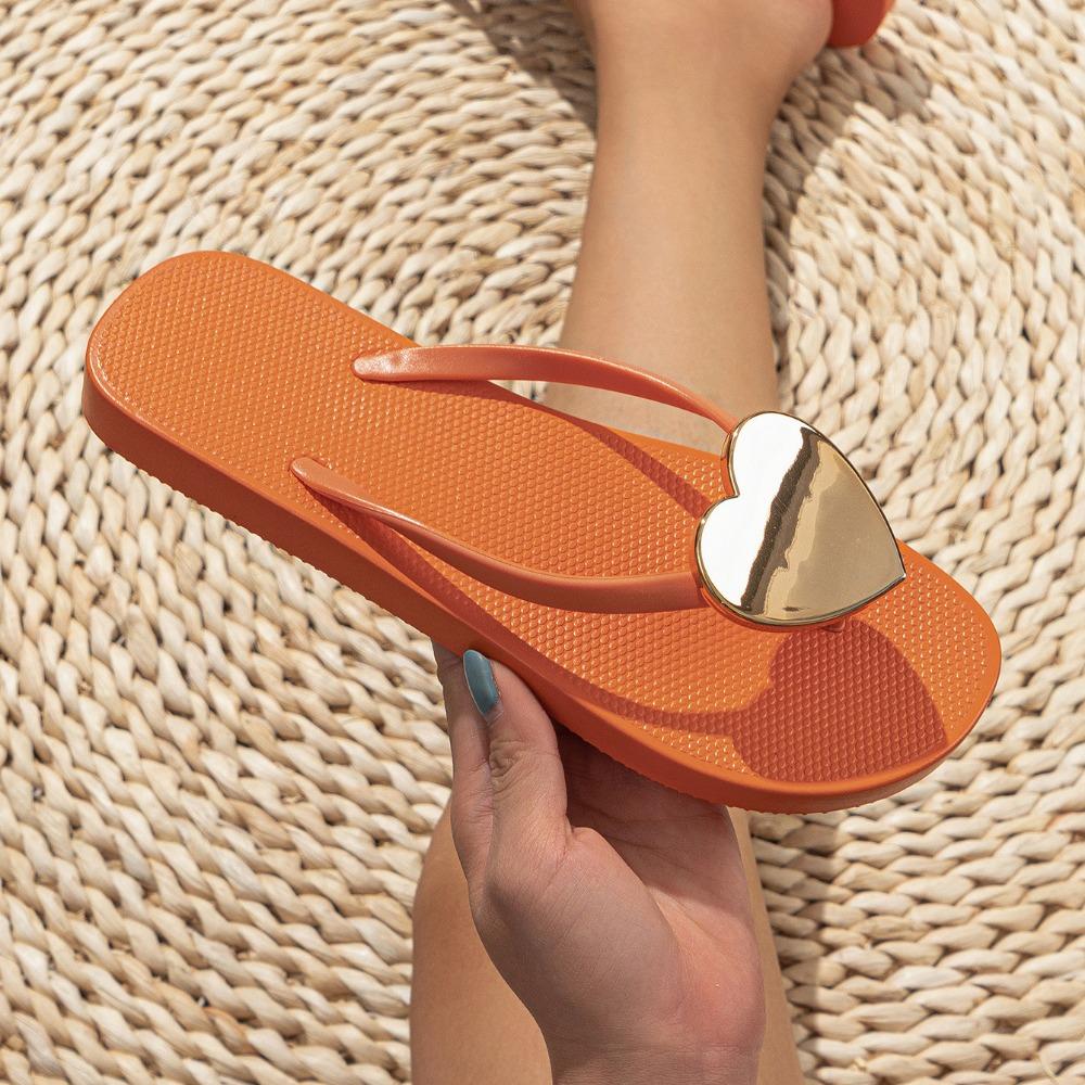 Fashion Slippers Women Outside Love Shaped Flip Flops PVC Breathable Soft Sole Slippers for Women Leisure Vacation Women's Shoes