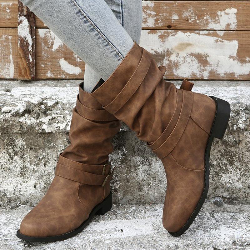 Plus Size 43 Women Boots European and American Fashion Buckle Pleated Short Boots Autumn and Winter New Flat Boots Women Shoes