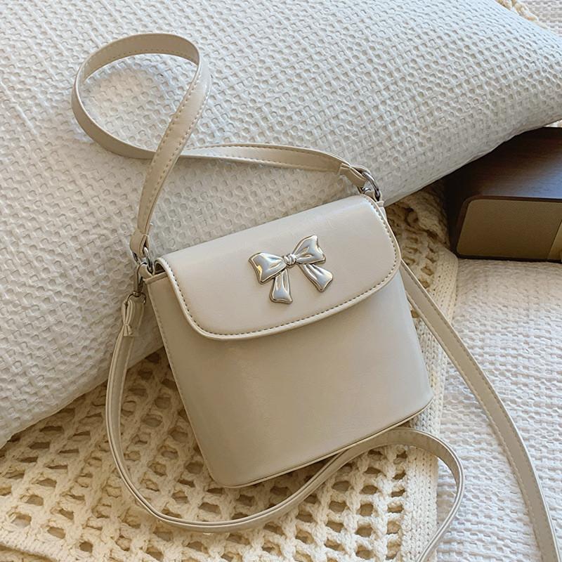 Stylish Small Square Bag 2024 New Summer Fresh Shoulder Bag For Women Chic Black