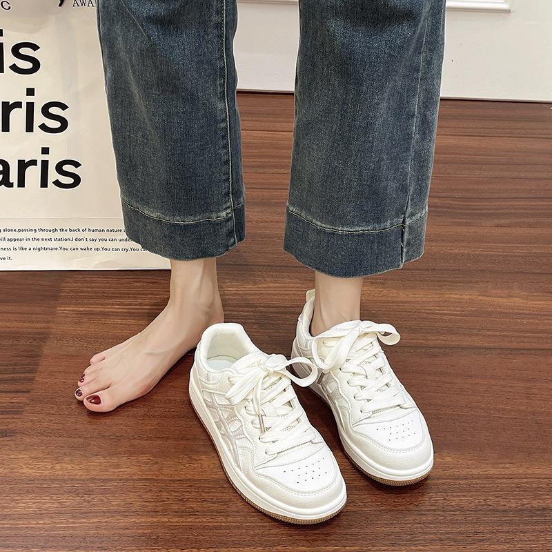 Board shoes, little white shoes, women's new summer breathable with skirts, versatile casual board shoes, thick-soled heightening sports shoes