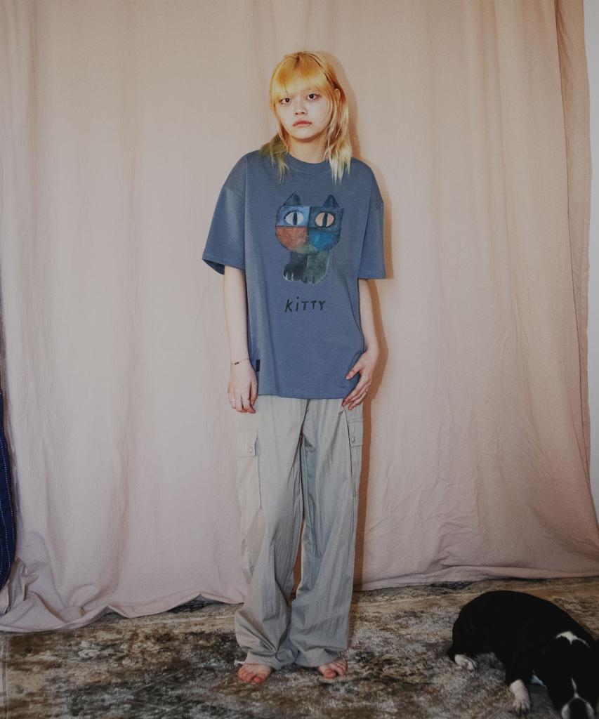 GROUNDWORK Kitty T-Shirt / Ash Blue