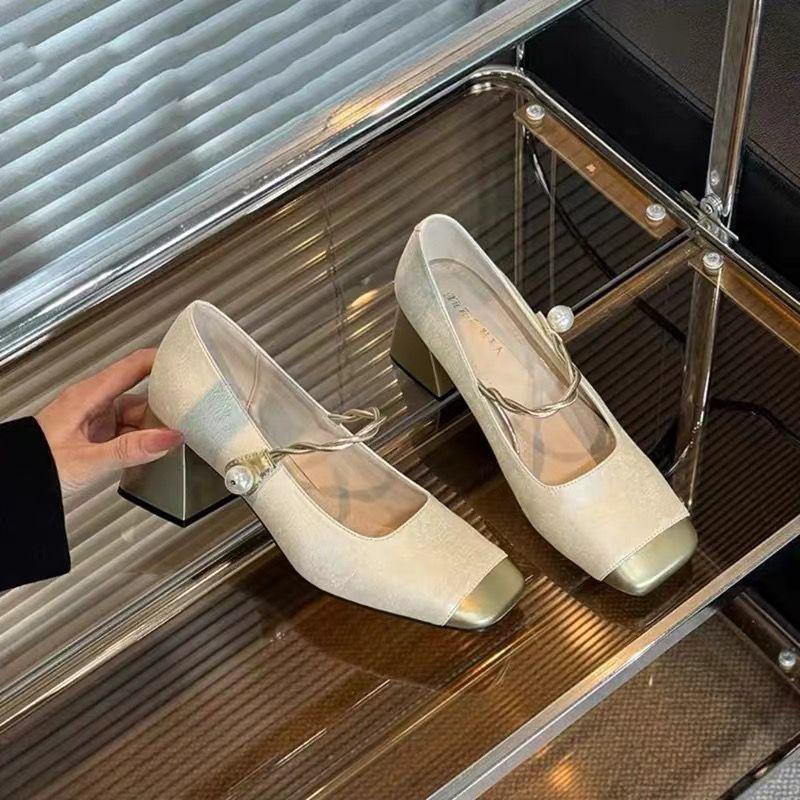 Summer wear with skirt fashion Mary Jane high heels retro thick heel light mouth single shoes