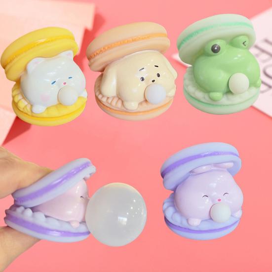 Bubble-Breathing Burger Squeeze Toy Soft TPR Fidget for Stress Relief Cute Macaron-Shaped Decompression Gadget for Kids Adults