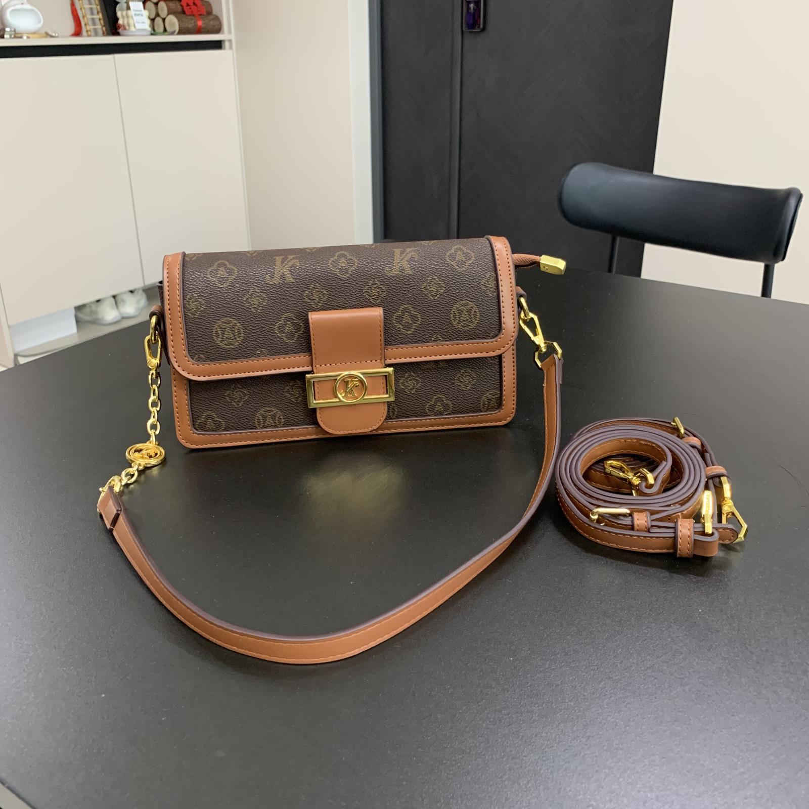 

Новый модный стиль маленькая квадратная сумка через плечо, женская сумка модная