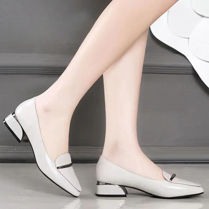 

Мода с каблуком средней высоты Квадратные мокасины Женская обувь Остроносые женские туфли Молодой люксовый бренд Шикарные Острые Стильные Летние 2025 Обувь 40