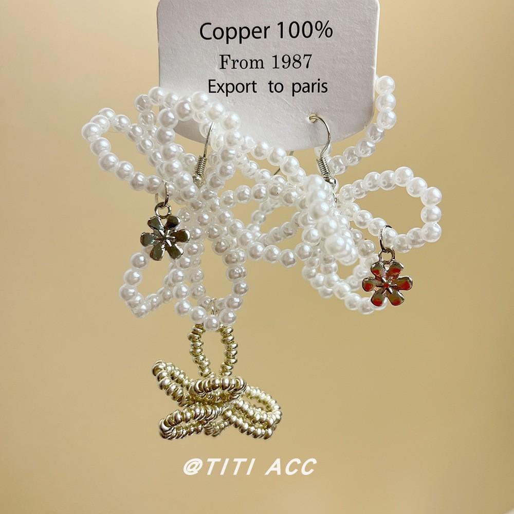 

Асимметричные серьги-цветы с объемными жемчужинами, женские экстравагантные серьги-крючки, темперамент легкой роскоши, серьги с бахромой, серьги.