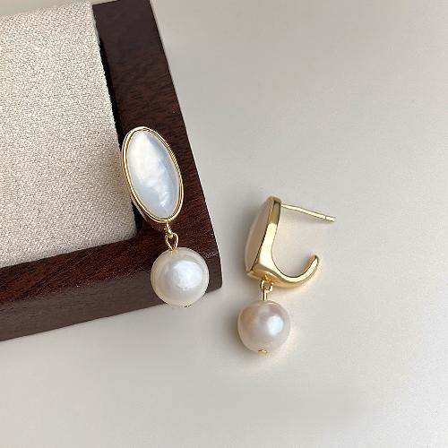French Light Luxury Baroque Pearl Earrings Personality Fashion Temperament Freshwater Pearl Earrings Retro Earrings High-end Sense