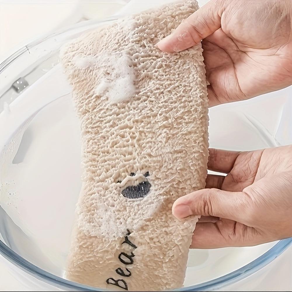 1 Pair Cozy Cartoon Toilet Seat Thick Warm Non Slip Toilet Seat Cover Easy Clean Pedestal Ring Bathroom Accessories All Seasons