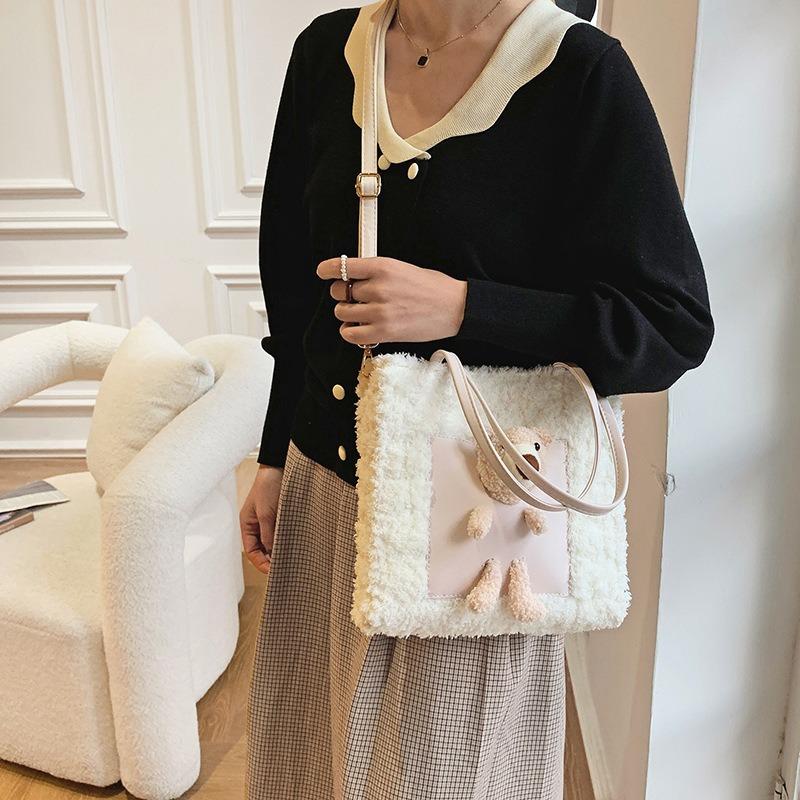 Vielseitige DIY handgewebte Tasche modische süße Bär hausgemachte Materialtasche handgewebte Tasche Umhängetasche für Freundin