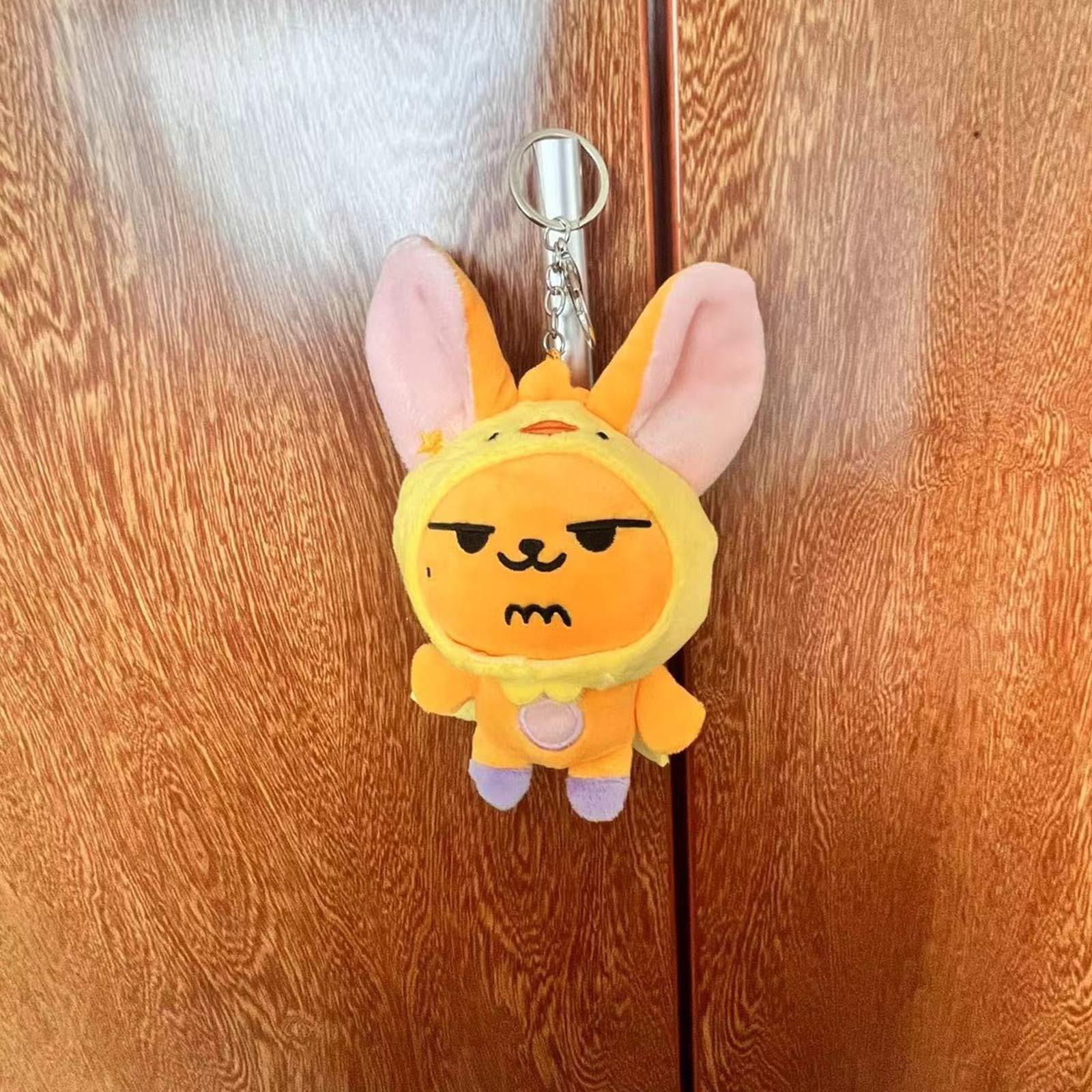 

Классические плюшевые подвески с персонажами, Подарки, Игрушки, Плюшевые украшения, 1 шт., Плюшевый брелок, Милая подвеска для рюкзака, Подарок для пары One Size