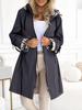 Trench da donna marrone chiaro con cappuccio e finiture a quadri, giacca lunga casual per primavera e autunno