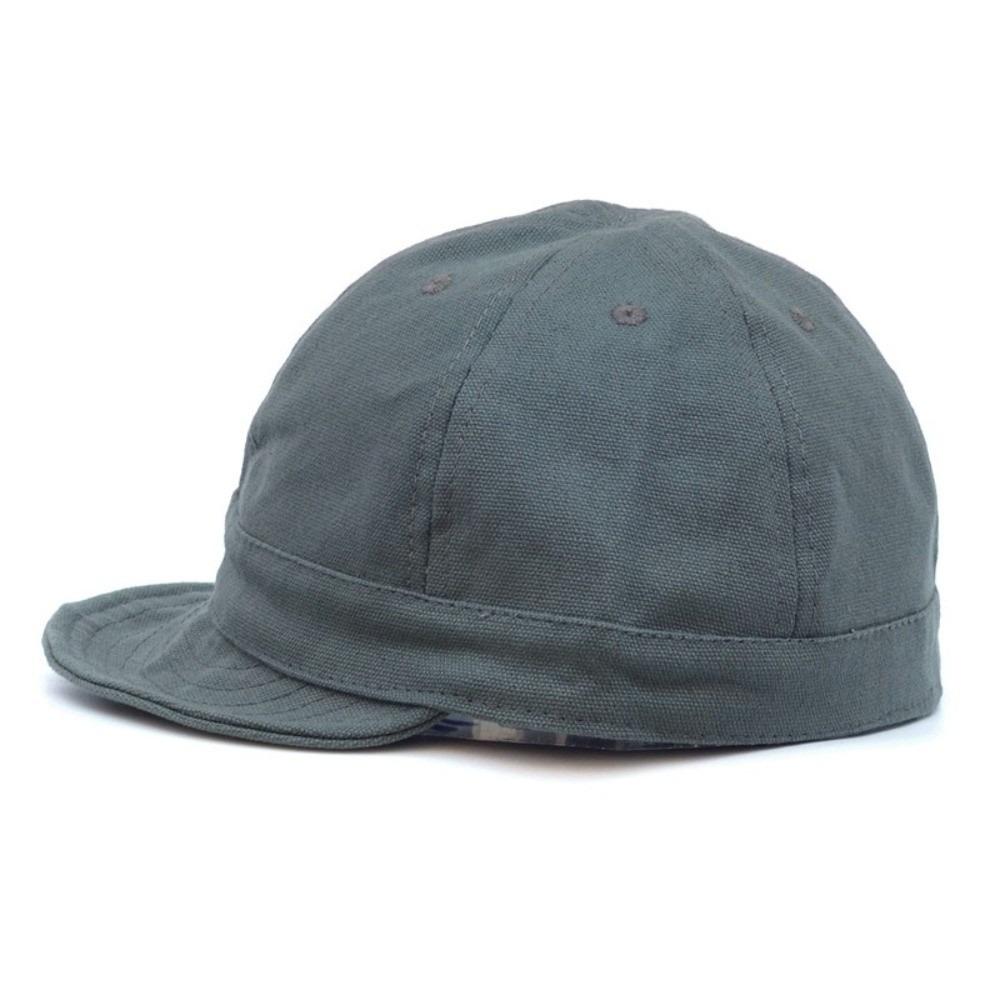 

Solid Color Sun Hat Japanese Style Peaked Cap Simple Short Brim Baseball Cap Outdoor сірий