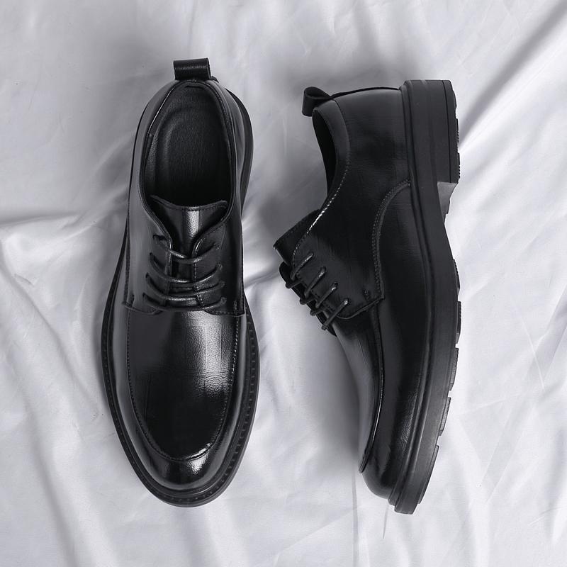 British Style Man Sneakers Casual Leather Men Oxford Shoes Lace-up Business Shoes Classic Comfy Formal Dress Footwear Suit Shoes