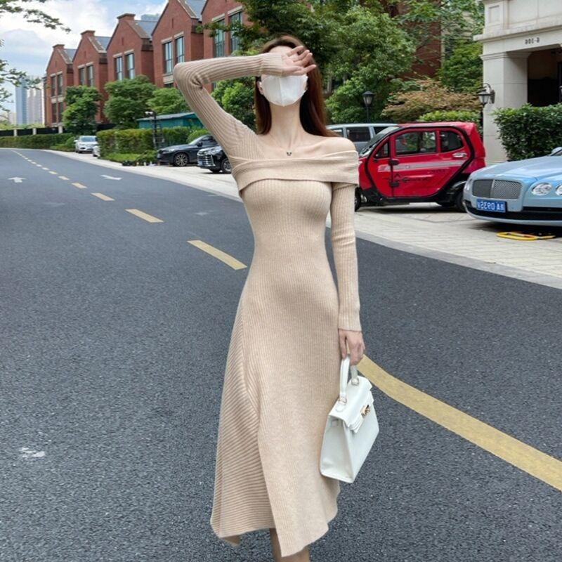Slant shoulder knitted dress women's autumn wear new temperament Muse fan with coat inside sweater skirt